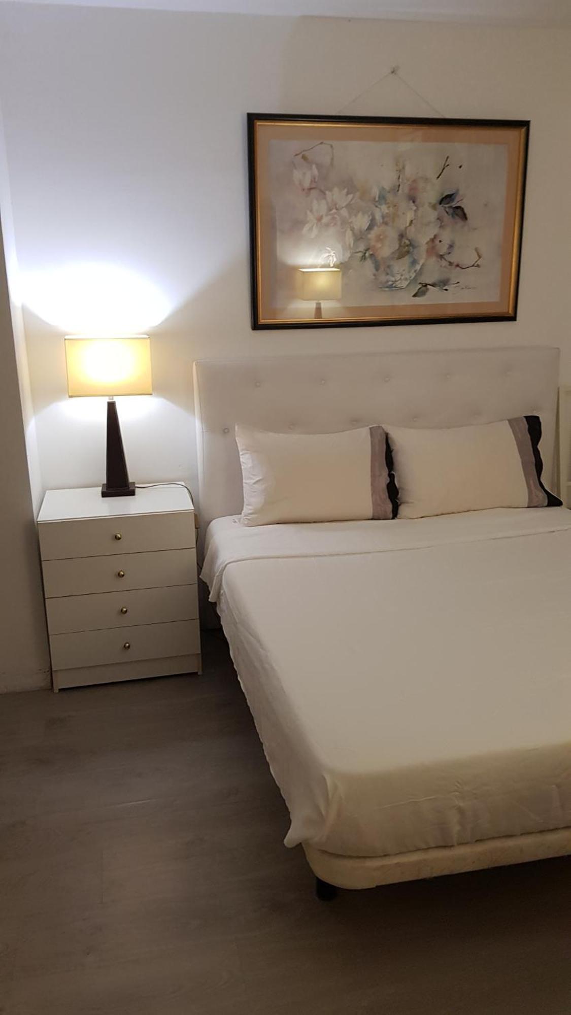 Little Peaceful Retreat Room With Bath, Heating, Terrace, Free Wifi Fridge Easy Parking ماربيا المظهر الخارجي الصورة